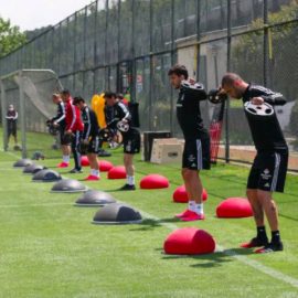 Beşiktaş'ta çalışmalar devam ediyor