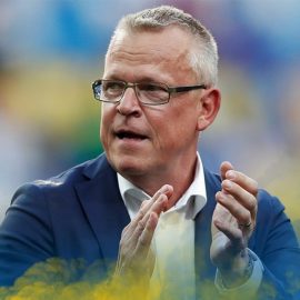 İsveç, Andersson'un sözleşmesini uzattı