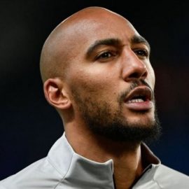 Nzonzi'nin sözleşmesi uzatıldı