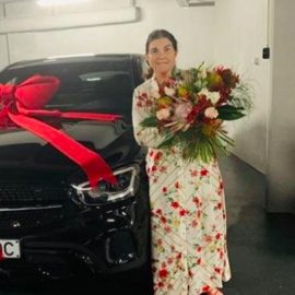 Ronaldo'nun annesine aldığı lüks araba