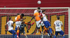 Galatasaray'da 7 değişiklik