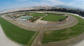 İzmir'de at yarışları ertelendi