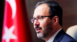 Bakan Kasapoğlu Tekvando Milli Takımı'nı tebrik etti