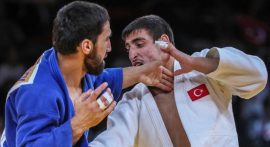 Milli sporcudan bronz madalya