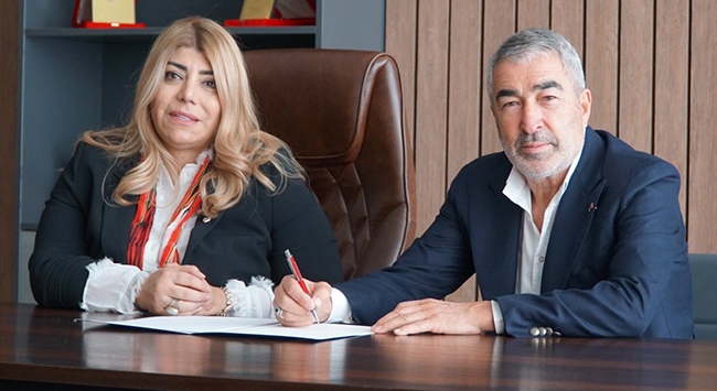 Samet Aybaba Kayserispor’a imza attı