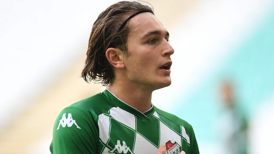 Ali Akman’ın hedefi Avrupa’da futbol oynamak