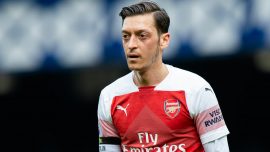Bierhoff'dan Mesut Özil mesajı