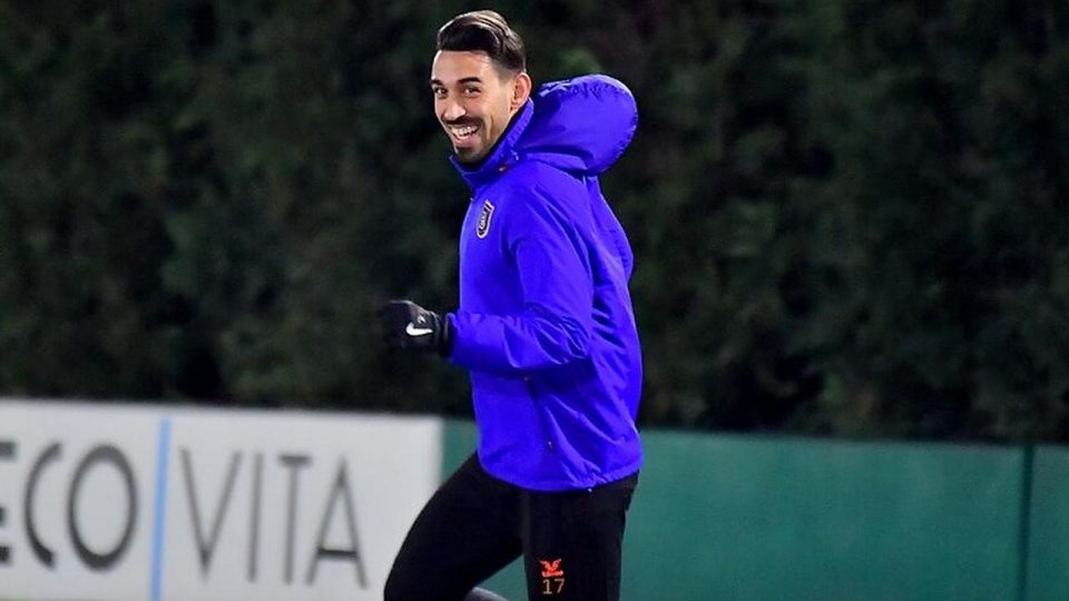 İrfan Can Kahveci Fenerbahçe’de