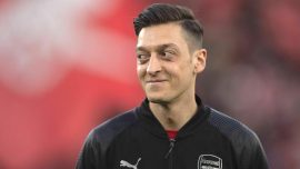 Mesut Özil'den Londra'ya veda videosu
