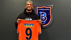 Şilili futbolcu Junior Fernandes Başakşehir'de
