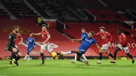 Manchester United, Everton'la berabere kaldı