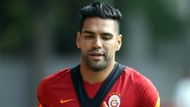 Galatasaray'da Radamel Falcao koronavirüsü atlattı