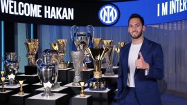 Hakan Çalhanoğlu Inter'e imza attı