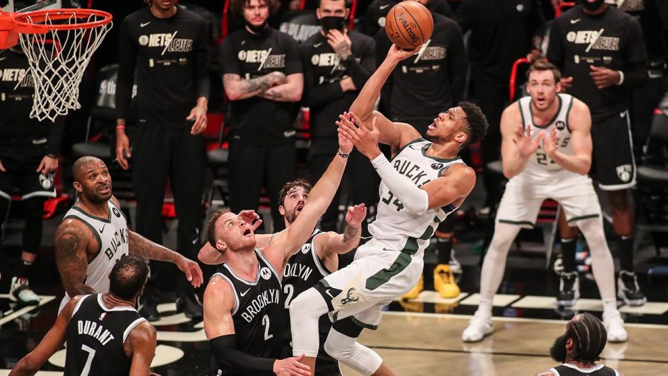 NBA’de Milwaukee Bucks Doğu Konferansı finaline yükseldi