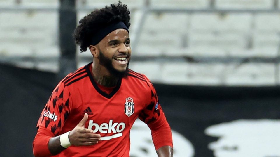 Beşiktaş Valentin Rosier’de ısrarcı