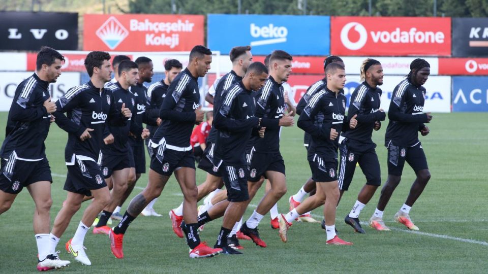 Beşiktaş 26 yıl sonra Adana Demirspor’la karşılaşacak