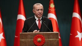 Cumhurbaşkanı Erdoğan'dan "Filenin Efeleri"ne tebrik