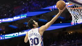 Furkan NBA'deki hazırlık maçında Nets'e karşı 27 sayı attı