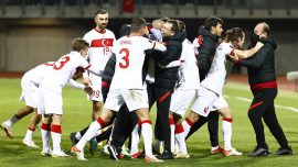 Türkiye Dünya Kupası'na katılma umudunu koruyor