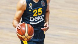 Fenerbahçe Beko'da 2 koronavirüs vakası