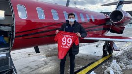 Milli hentbolcu Alperen Arabacı ambulans uçakla İstanbul'a getirildi