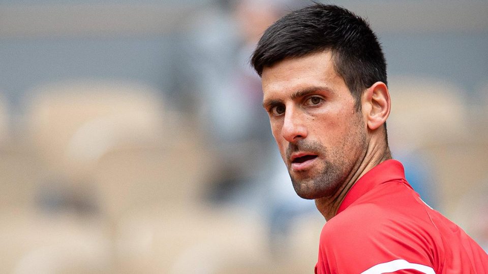 Novak Djokovic’in aşı muafiyeti tartışılıyor