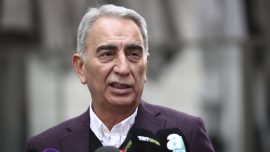 Adnan Polat'tan Burak Elmas'a destek