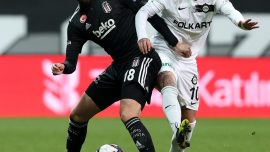 Beşiktaş Altay'ı konuk edecek