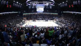 Anadolu Efes-Fenerbahçe Beko maçında seyirci rekoru