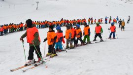 Kars'ta yetenekli çocuklar kayak sporuna kazandırılıyor