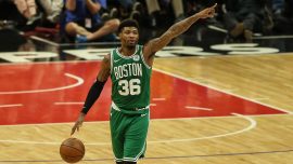 Marcus Smart NBA'de yılın defans oyuncusu seçildi