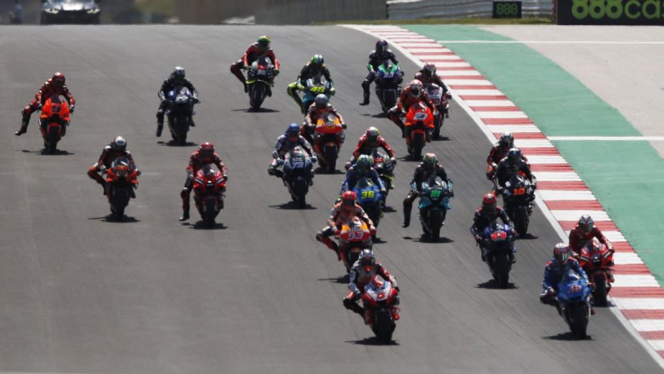 MotoGP’de heyecan Portekiz’de sürecek