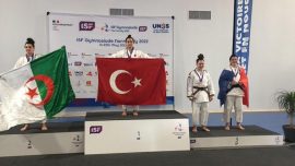 Judoda Sümeyye Kaya altın madalya kazandı