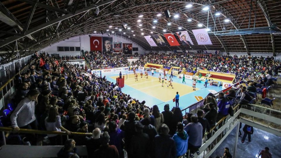 Türkiye Voleybol Federasyonundan taraftarlara çağrı