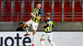 UEFA Avrupa Ligi'nde sezonun golü Fenerbahçeli Berisha'dan