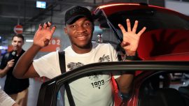 Muleka, Beşiktaş için İstanbul'da