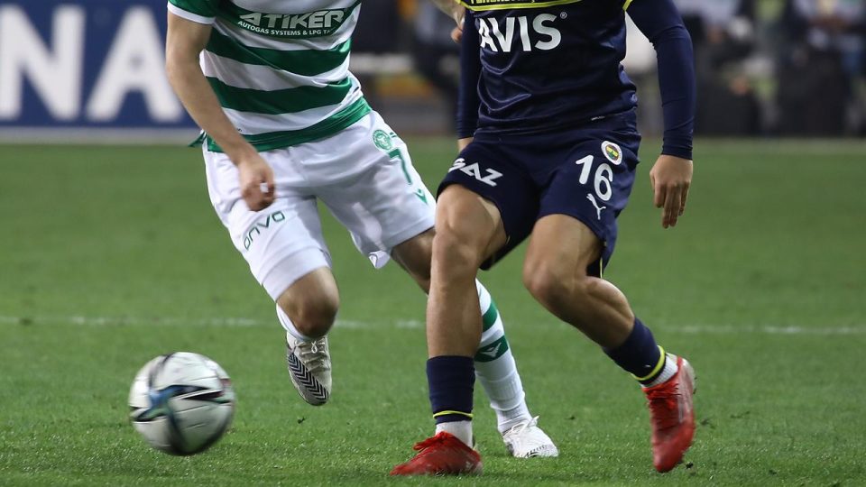 Fenerbahçe, yarın Konyaspor’a konuk olacak