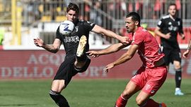 Monza Juventus'u tek golle geçti