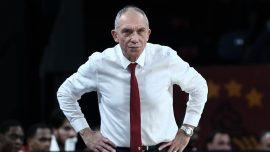 Başantrenör Erman Kunter'den Türk basketboluna eleştiri