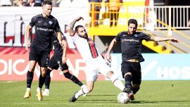 Ümraniyespor Fatih Karagümrük'ü ağırlıyor