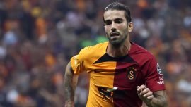 Galatasaray'a Oliveira'dan kötü haber