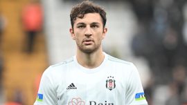 Beşiktaş'ta Emrecan Uzunhan'ın burnu kırıldı