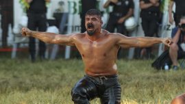 Başpehlivan Cengizhan Şimşek'in cezasında yürütmeyi durdurma kararı verildi