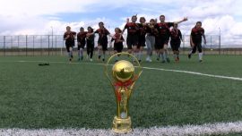 Muş'ta kurulan futbol takımı şampiyon oldu