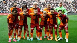 Okan Buruk'tan tek değişiklik