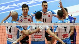 Halkbank Cumhuriyet'in 100. yılında şampiyonluk peşinde