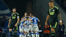 Real Madrid lig şampiyonluğunu Barcelona'ya bıraktı