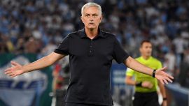 Jose Mourinho'ya 4 maç ceza