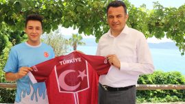 Milli sporcu İsa Furkan Coş İspanya'da derece için yarışacak