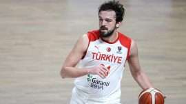 Fenerbahçe Beko Sertaç Şanlı'yı kadrosuna kattı